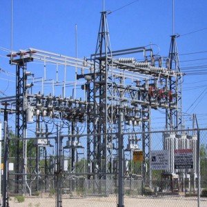 変電所の鉄骨構造
